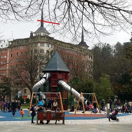 San Sebastian Centro Parking Incluido Apartment Luaran gambar